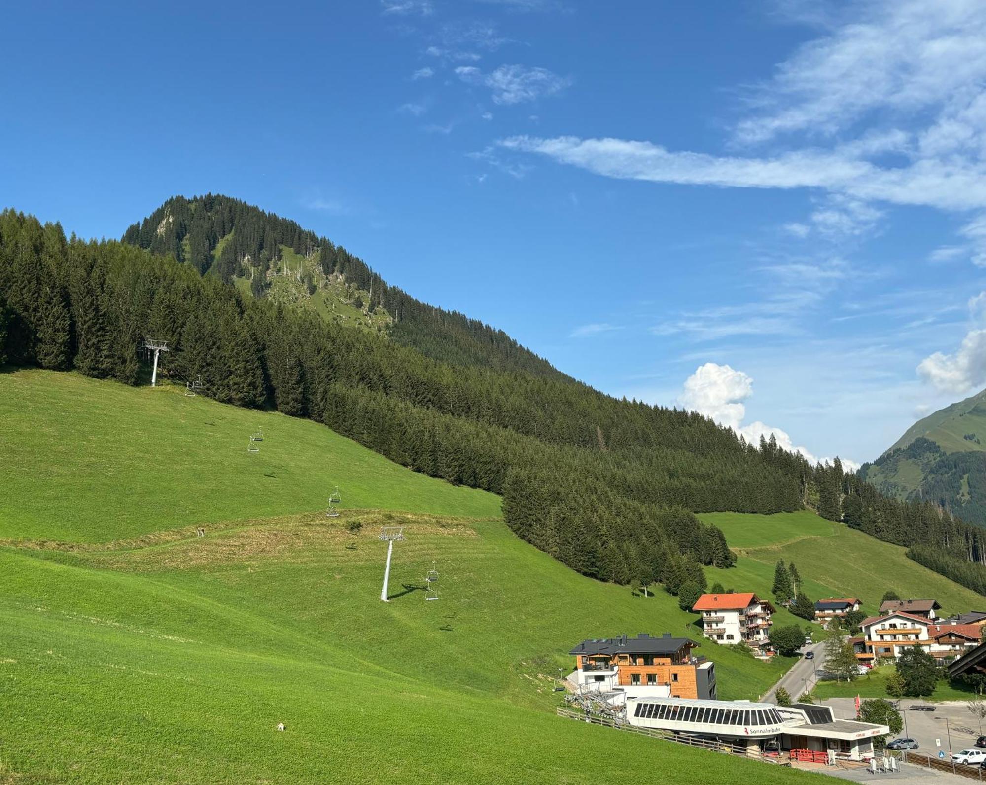 Berwang Chalets - Enzian - Neu Ab Winter 24-25 Exterior photo